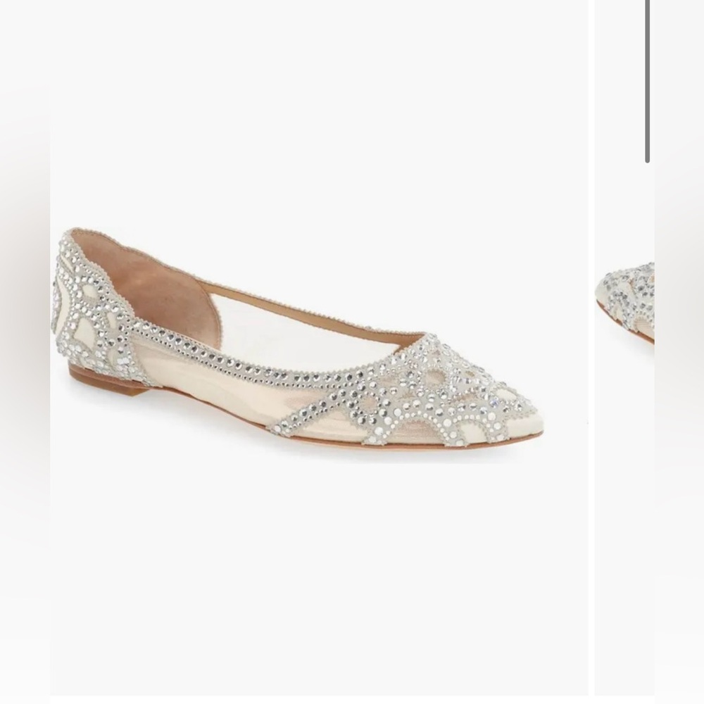 Badgley Mischka Gigi flat